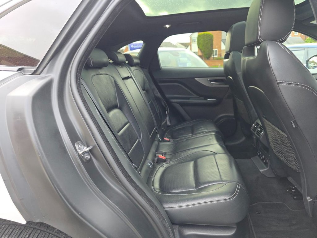 Used Jaguar F-Pace 2019 for sale - 75950685: Photo 32