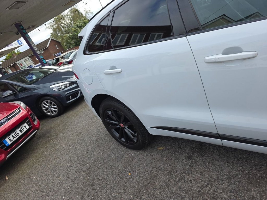 Used Jaguar F-Pace 2019 for sale - 75950685: Photo 7