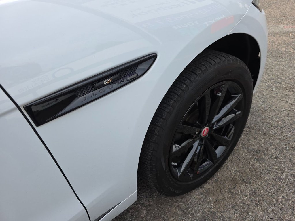 Used Jaguar F-Pace 2019 for sale - 75950685: Photo 8