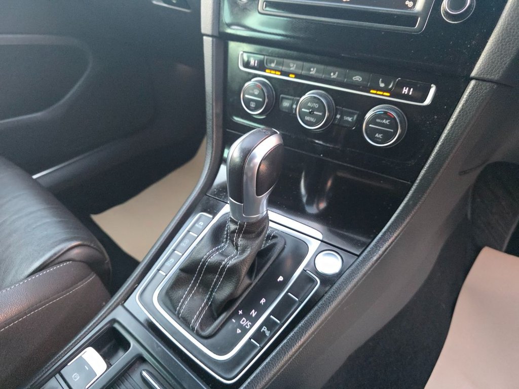 Used Volkswagen Golf 2015 for sale - 76910353: Photo 21