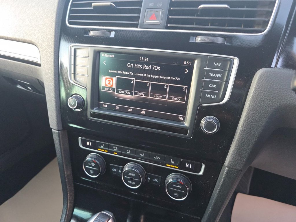 Used Volkswagen Golf 2015 for sale - 76910353: Photo 22