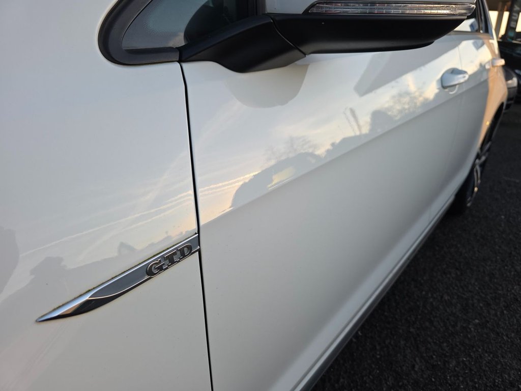 Used Volkswagen Golf 2015 for sale - 76910353: Photo 42