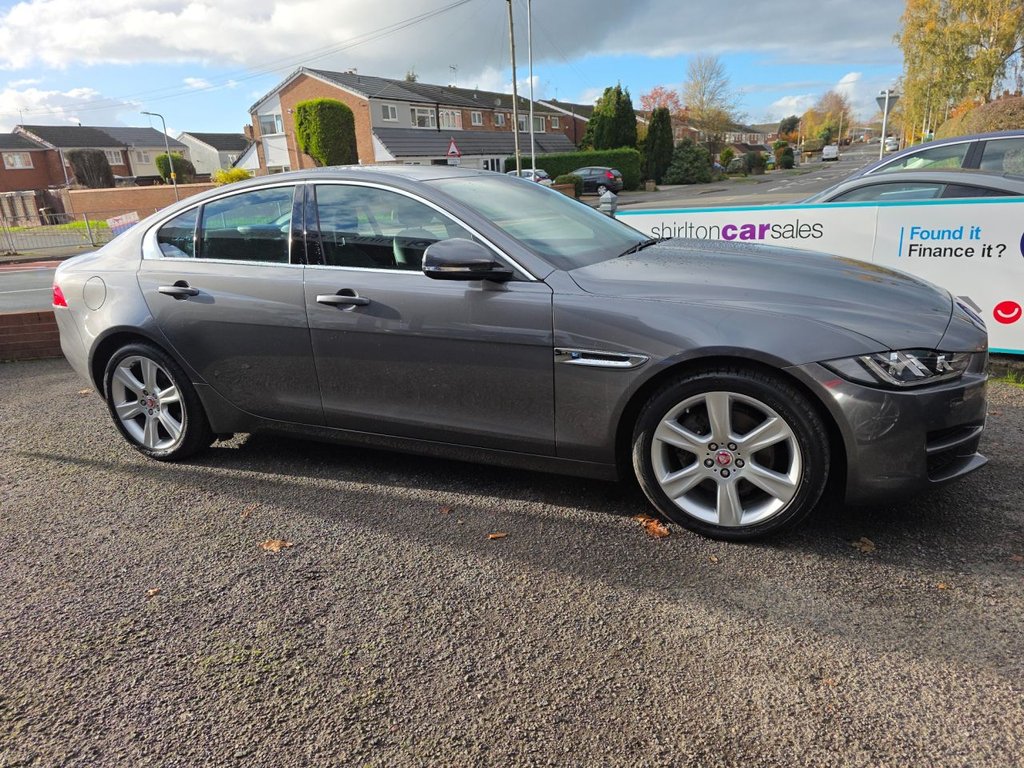 Used Jaguar XE 2016 for sale - 76496491: Photo 14