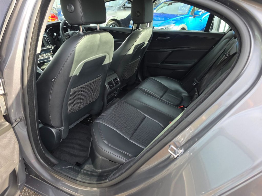 Used Jaguar XE 2016 for sale - 76496491: Photo 15