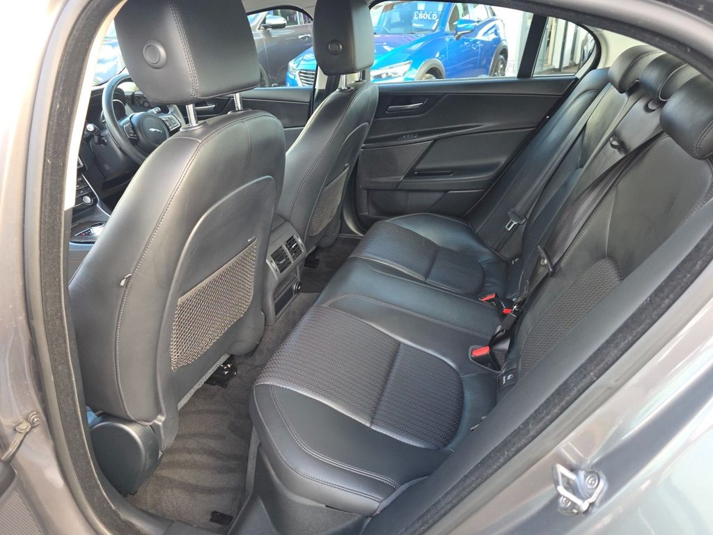 Used Jaguar XE 2016 for sale - 76496491: Photo 29