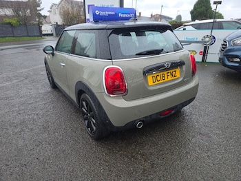 Used MINI Hatch 2018 for sale - 77394607: Photo