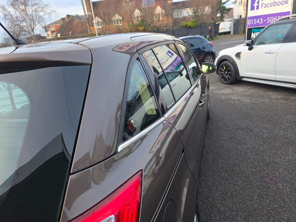 Used Ford Grand C-Max 2016 for sale - 77188177: Photo 35