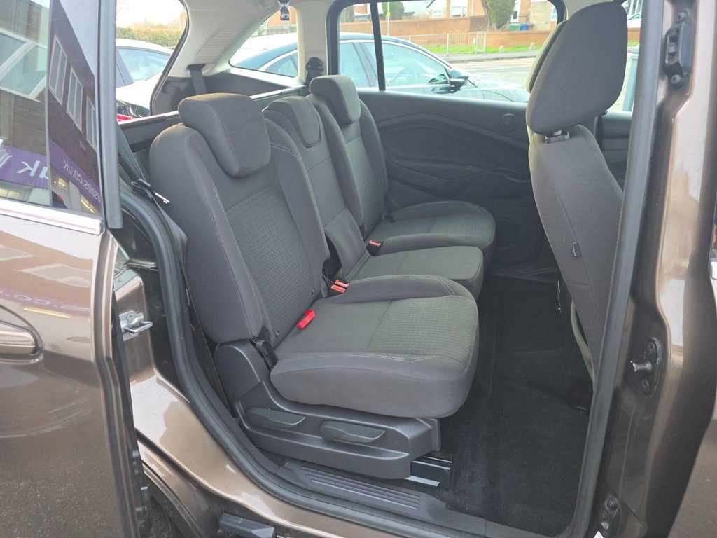 Used Ford Grand C-Max 2016 for sale - 77188177: Photo 6