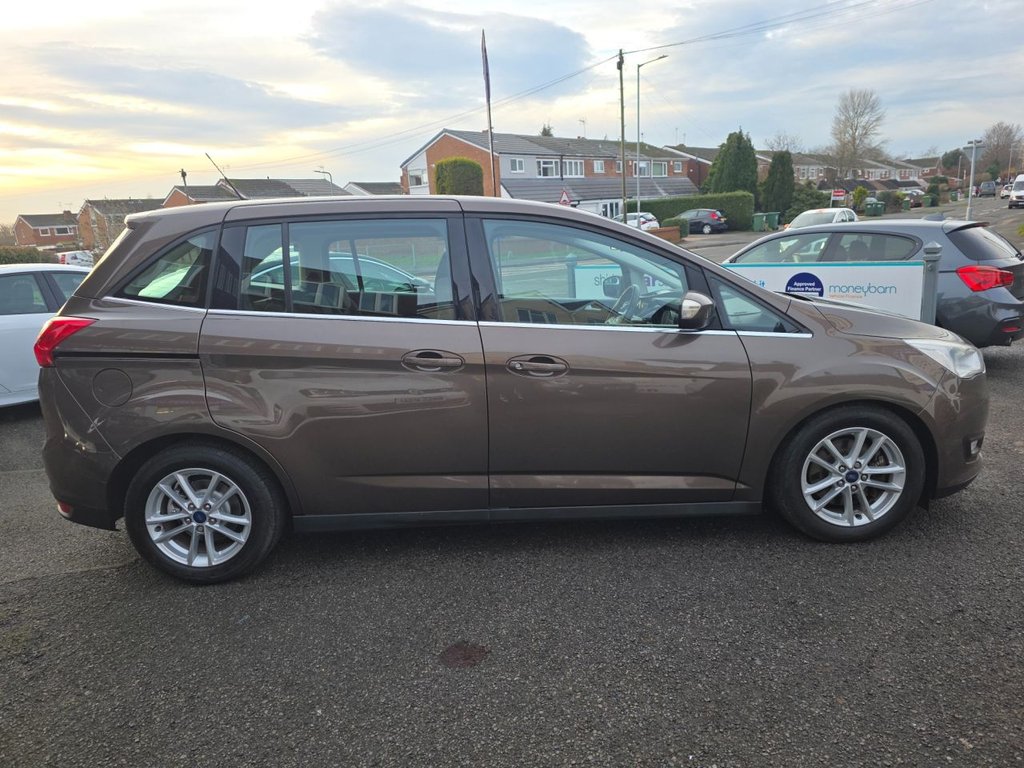 Used Ford Grand C-Max 2016 for sale - 77188177: Photo 8