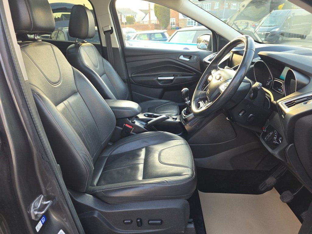 Used Ford Kuga 2016 for sale - 77952970: Photo 31