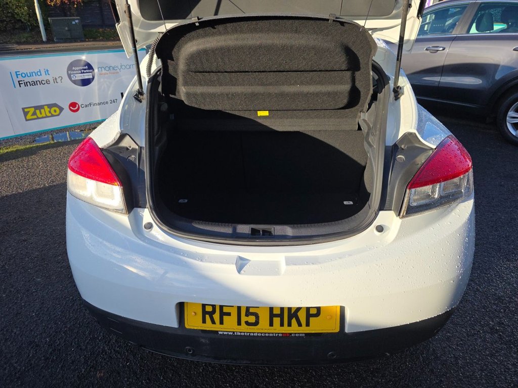Used Renault Megane 2015 for sale - 76356775: Photo 10