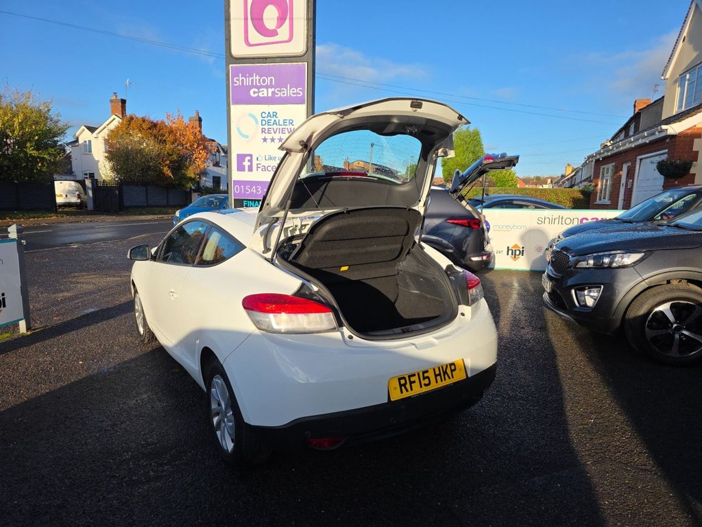 Used Renault Megane 2015 for sale - 76356775: Photo 18