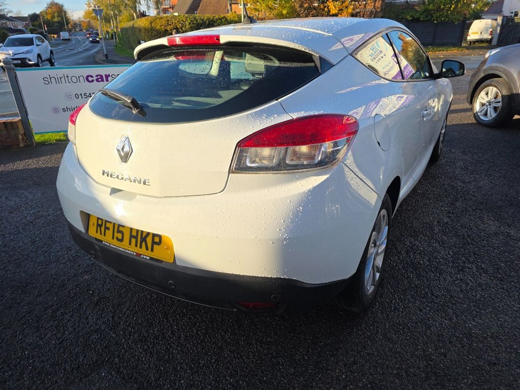 Used Renault Megane 2015 for sale - 76356775: Photo 4