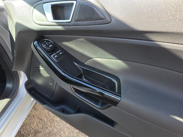 Used Ford Fiesta 2016 for sale - 75675939: Photo 28