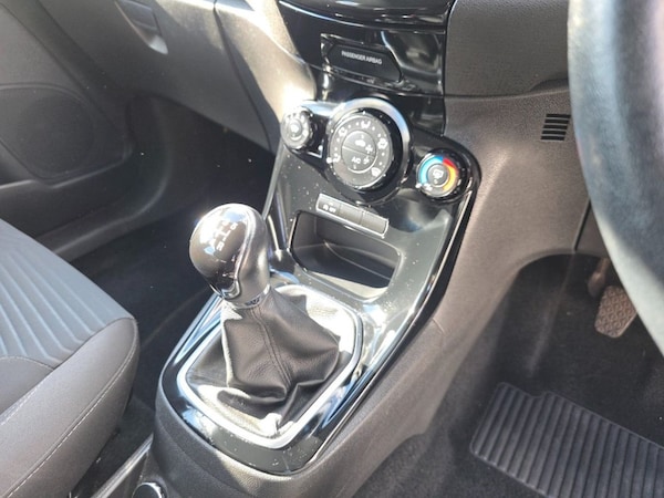 Used Ford Fiesta 2016 for sale - 75675939: Photo 29