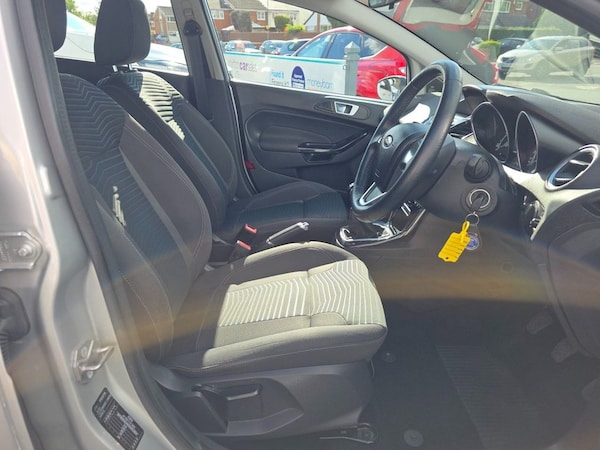 Used Ford Fiesta 2016 for sale - 75675939: Photo 30