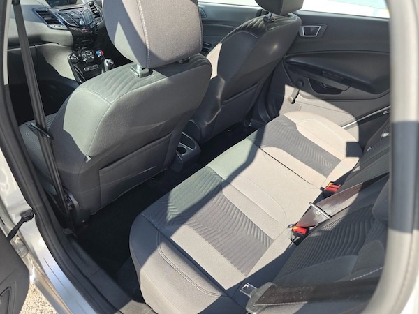 Used Ford Fiesta 2016 for sale - 75675939: Photo 32
