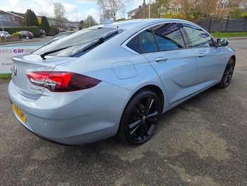 Used Vauxhall Insignia 2018 for sale - 77976730: Photo