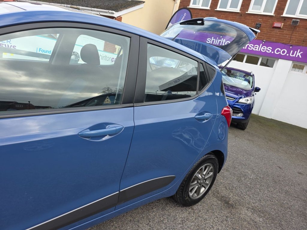 Used Hyundai i10 2014 for sale - 76092606: Photo 7