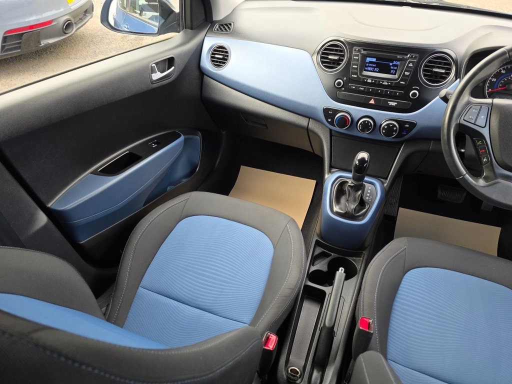 Used Hyundai i10 2014 for sale - 76092606: Photo 8