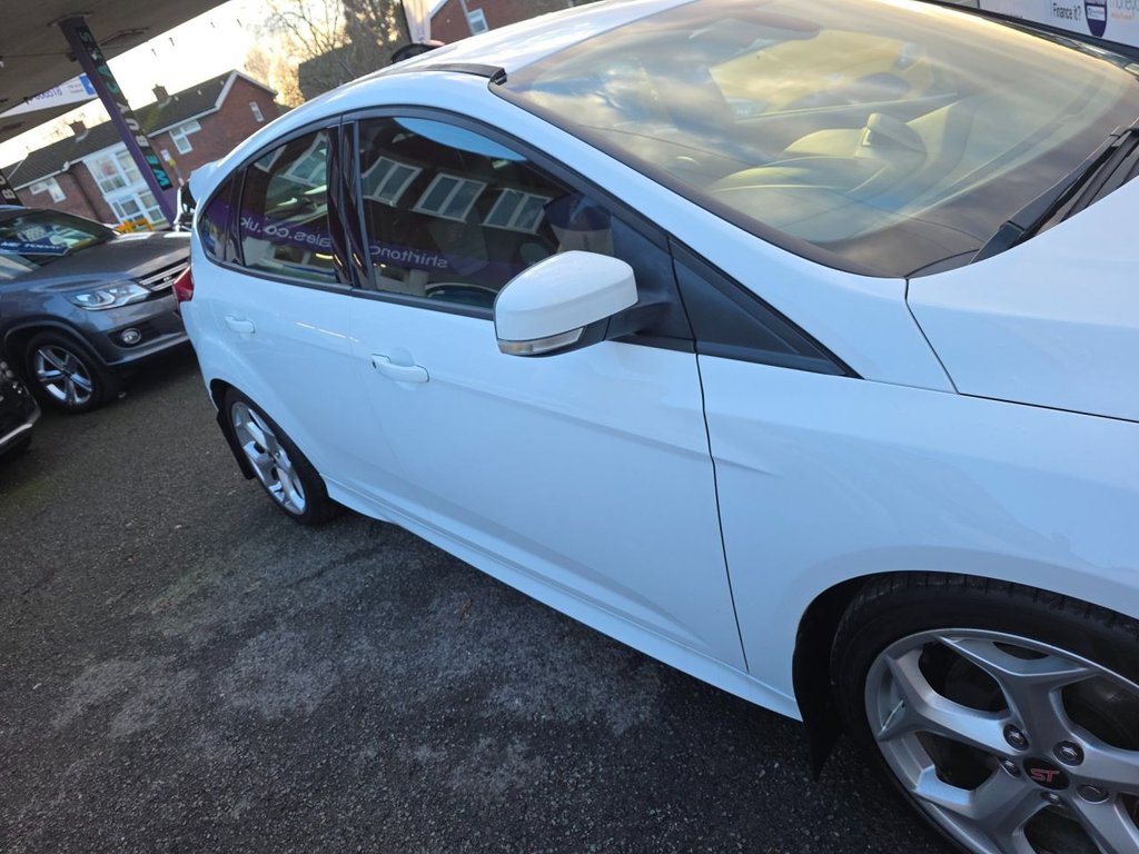 Used Ford Focus 2014 for sale - 77010127: Photo 18