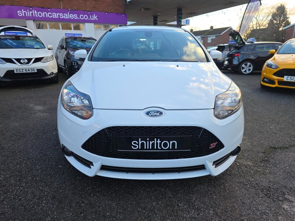 Used Ford Focus 2014 for sale - 77010127: Photo 19