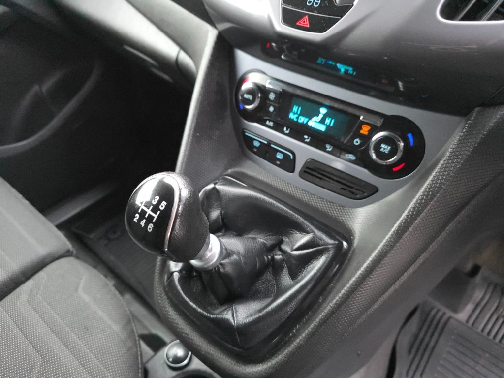 Used Ford Transit Connect 2015 for sale - 76416907: Photo 25