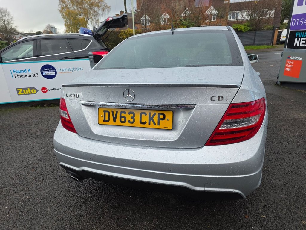 Used Mercedes-Benz C Class 2013 for sale - 76686301: Photo 12