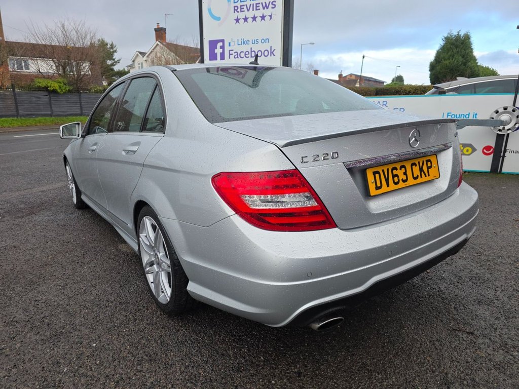 Used Mercedes-Benz C Class 2013 for sale - 76686301: Photo 14