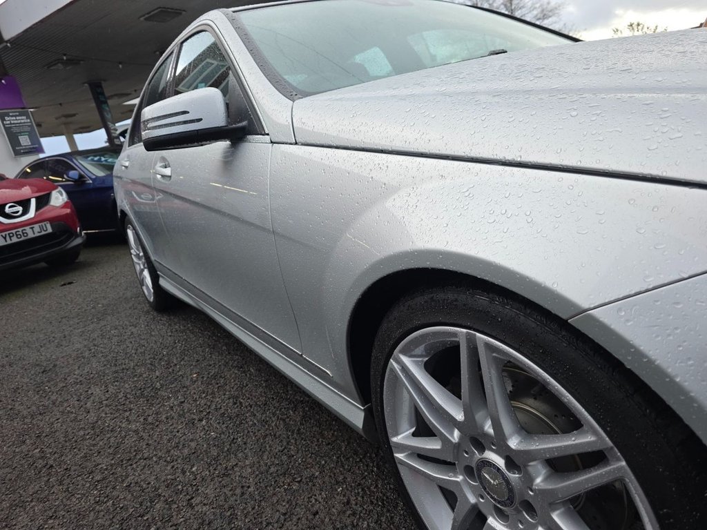 Used Mercedes-Benz C Class 2013 for sale - 76686301: Photo 6