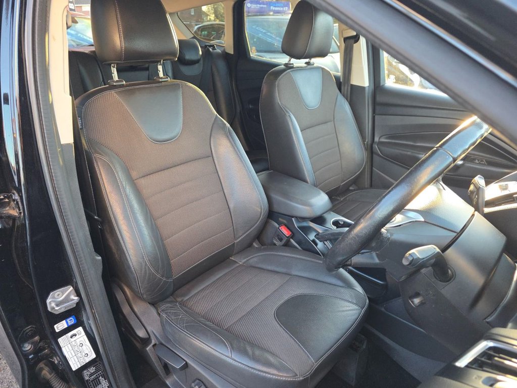 Used Ford Kuga 2016 for sale - 76642342: Photo 32