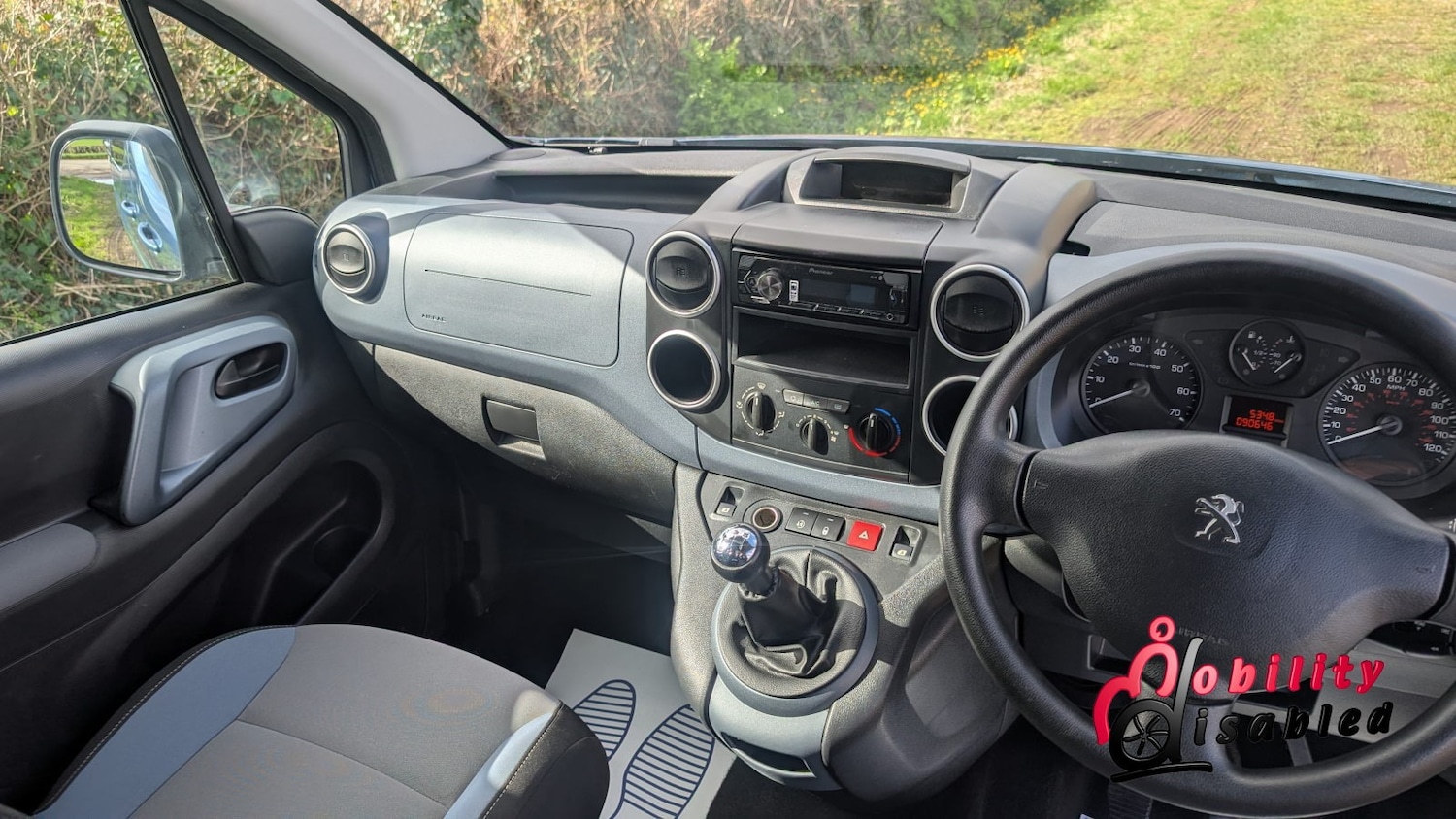 Used Peugeot Partner Tepee 2015 for sale - 77946151: Photo 11