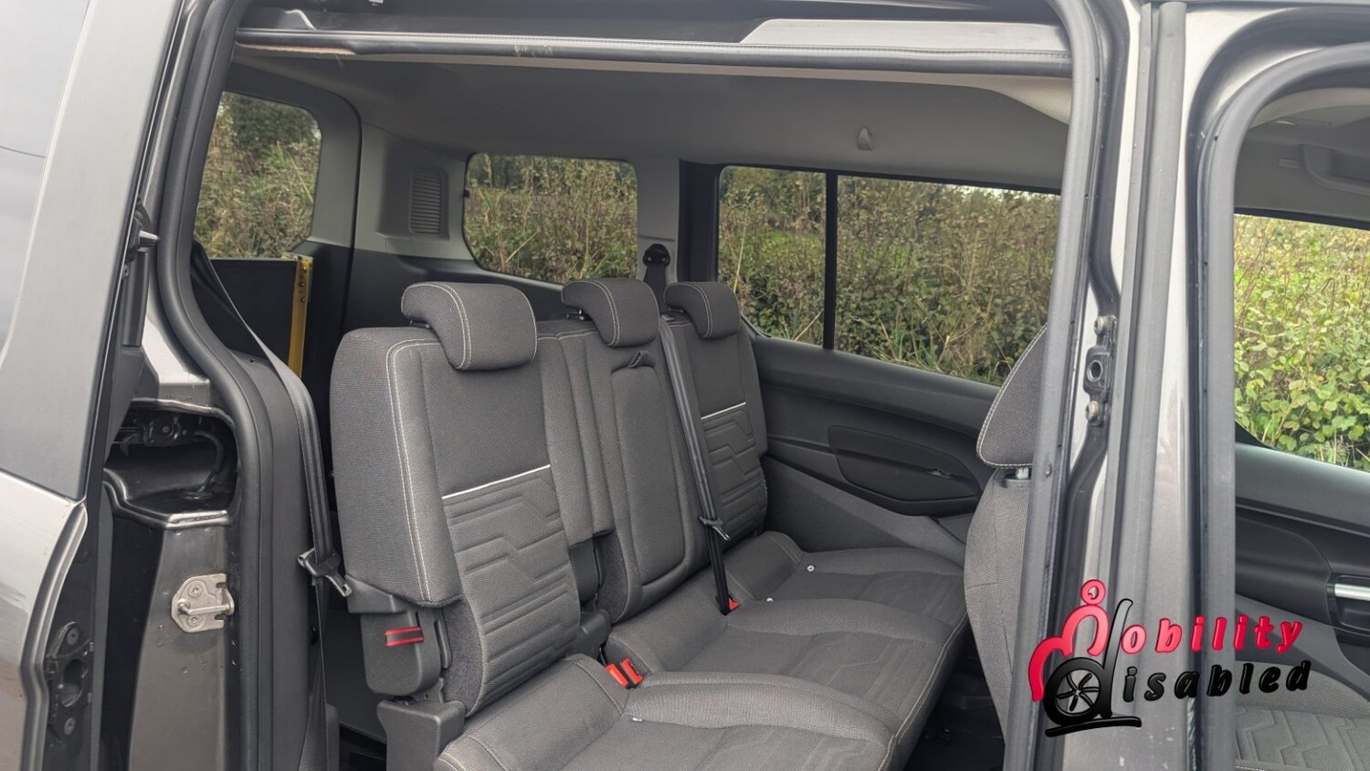 Used Ford Grand Tourneo Connect 2017 for sale - 76837028: Photo 12