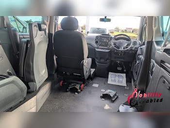 Used Peugeot Partner Tepee 2019 for sale - 78064597: Photo