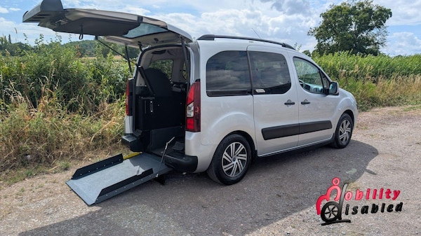 Used Citroen Berlingo 2013 for sale - 75774169: Photo 16