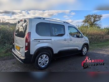 Used Peugeot Rifter 2020 for sale - 76643350: Photo