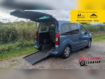 2019 - Up Front or Drive From WAV 5-Door