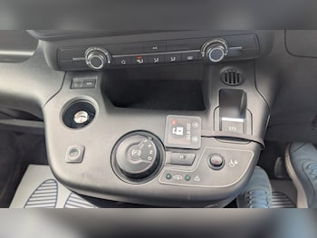 Used Peugeot Rifter 2023 for sale - 78222956: Photo