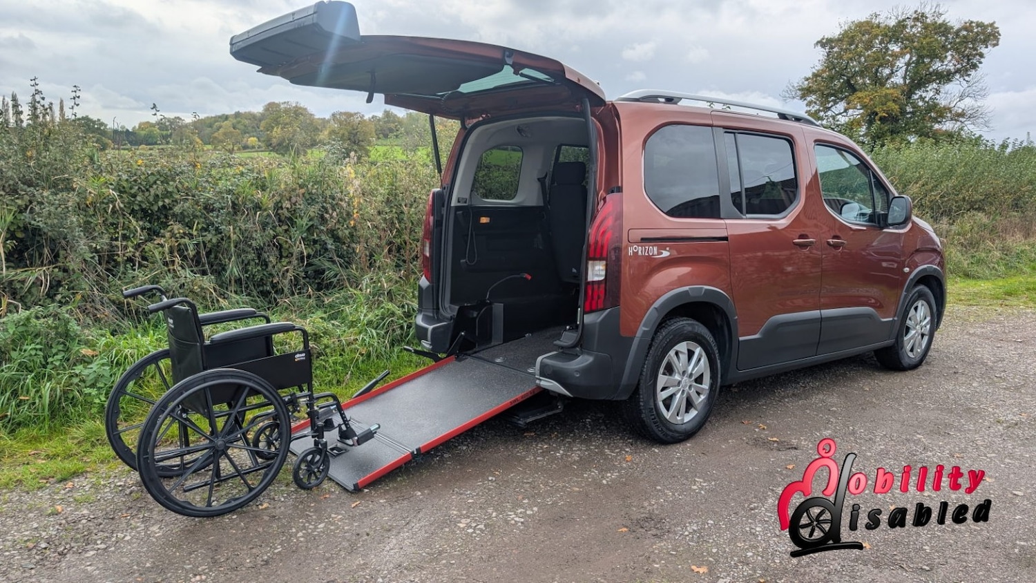 Used Peugeot Rifter 2021 for sale - 76418319: Photo 2