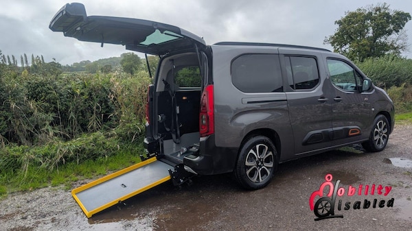 Used Citroen Berlingo 2024 for sale - 75774174: Photo 21