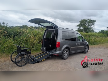 Used Volkswagen Caddy Life 2017 for sale - 79055485: Photo