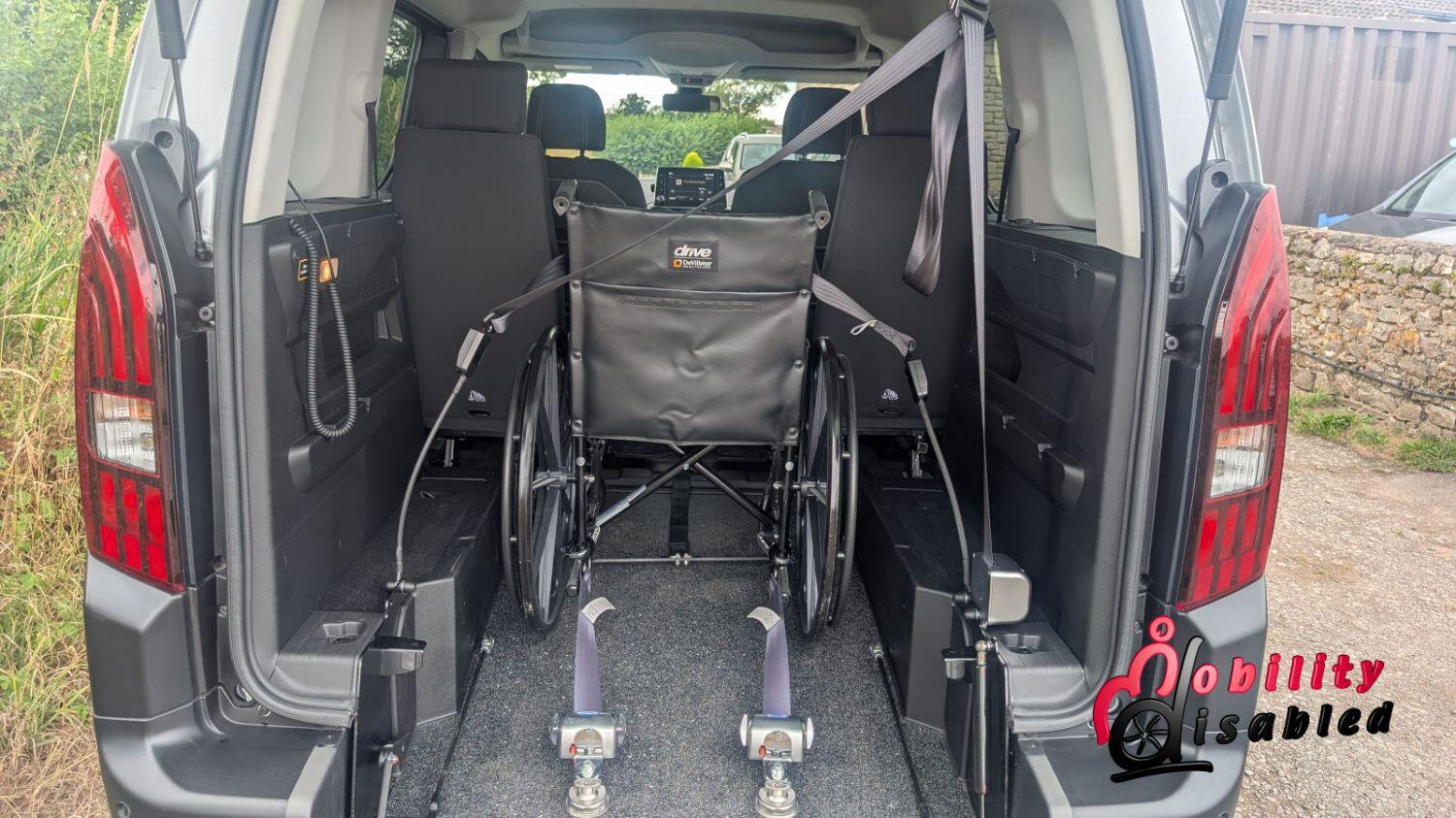 Used Peugeot Rifter 2024 for sale - 76794488: Photo 29