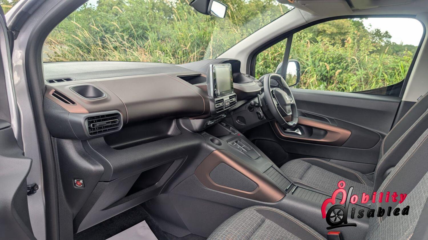 Used Peugeot Rifter 2024 for sale - 76794488: Photo 48