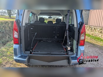 Used Peugeot Partner Tepee 2016 for sale - 77945505: Photo