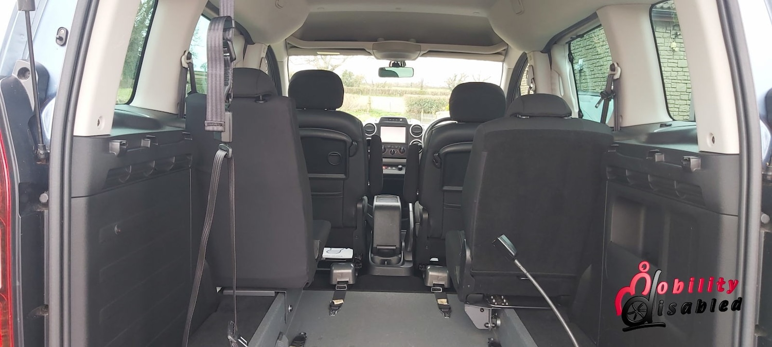 Vehicle 33