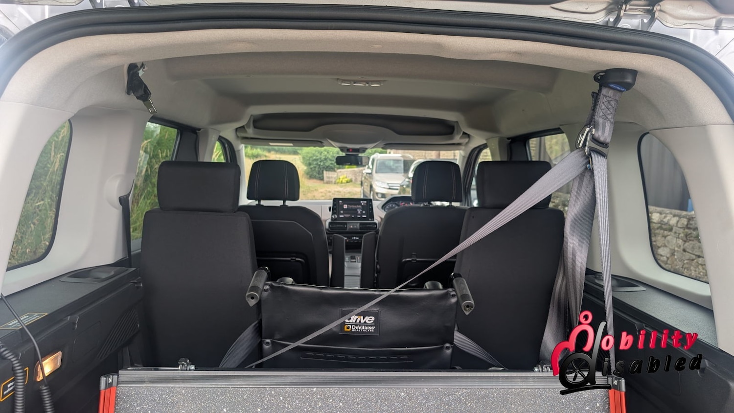 Used Peugeot Rifter 2024 for sale - 77946321: Photo 27