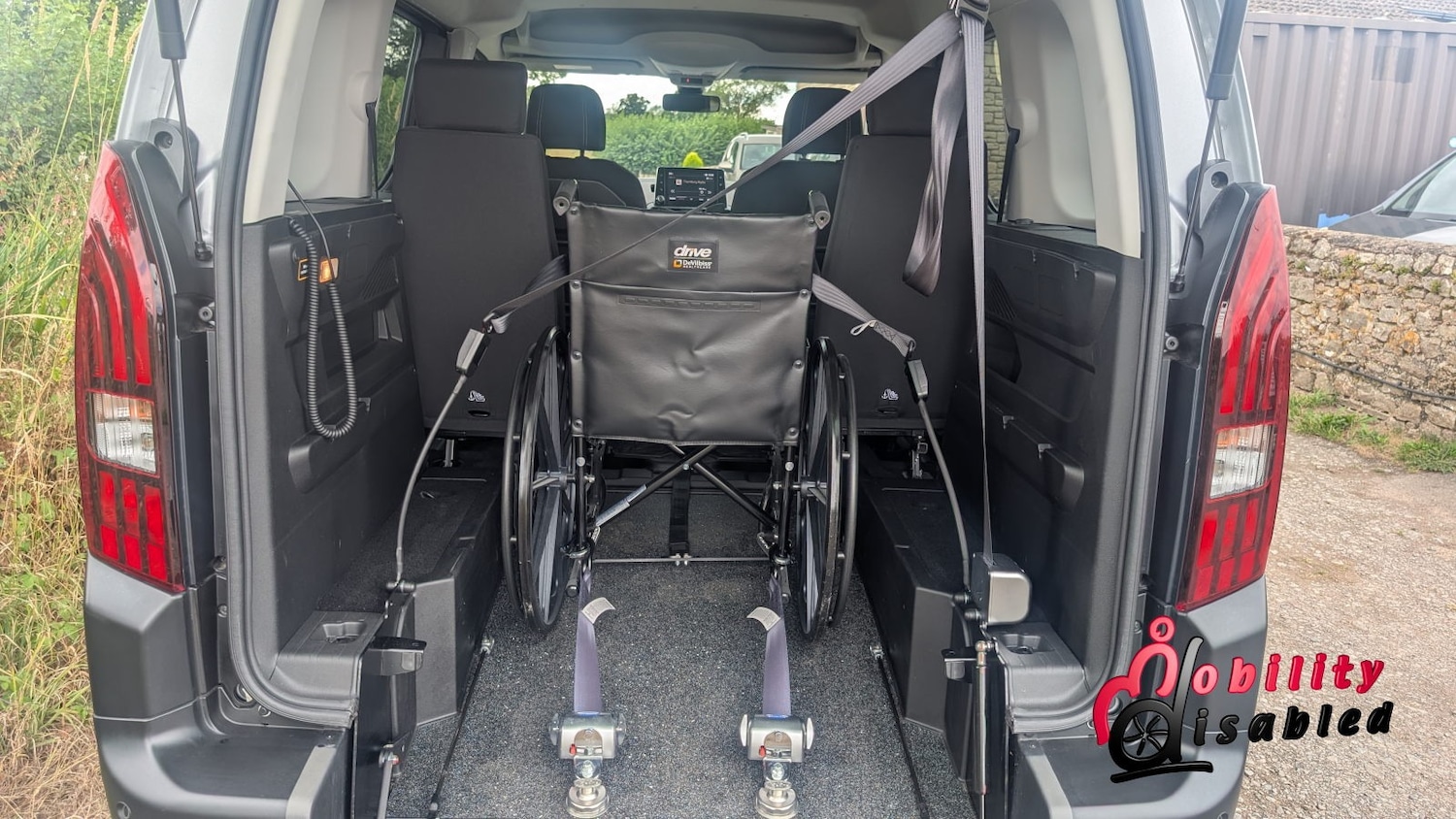 Used Peugeot Rifter 2024 for sale - 77946321: Photo 28