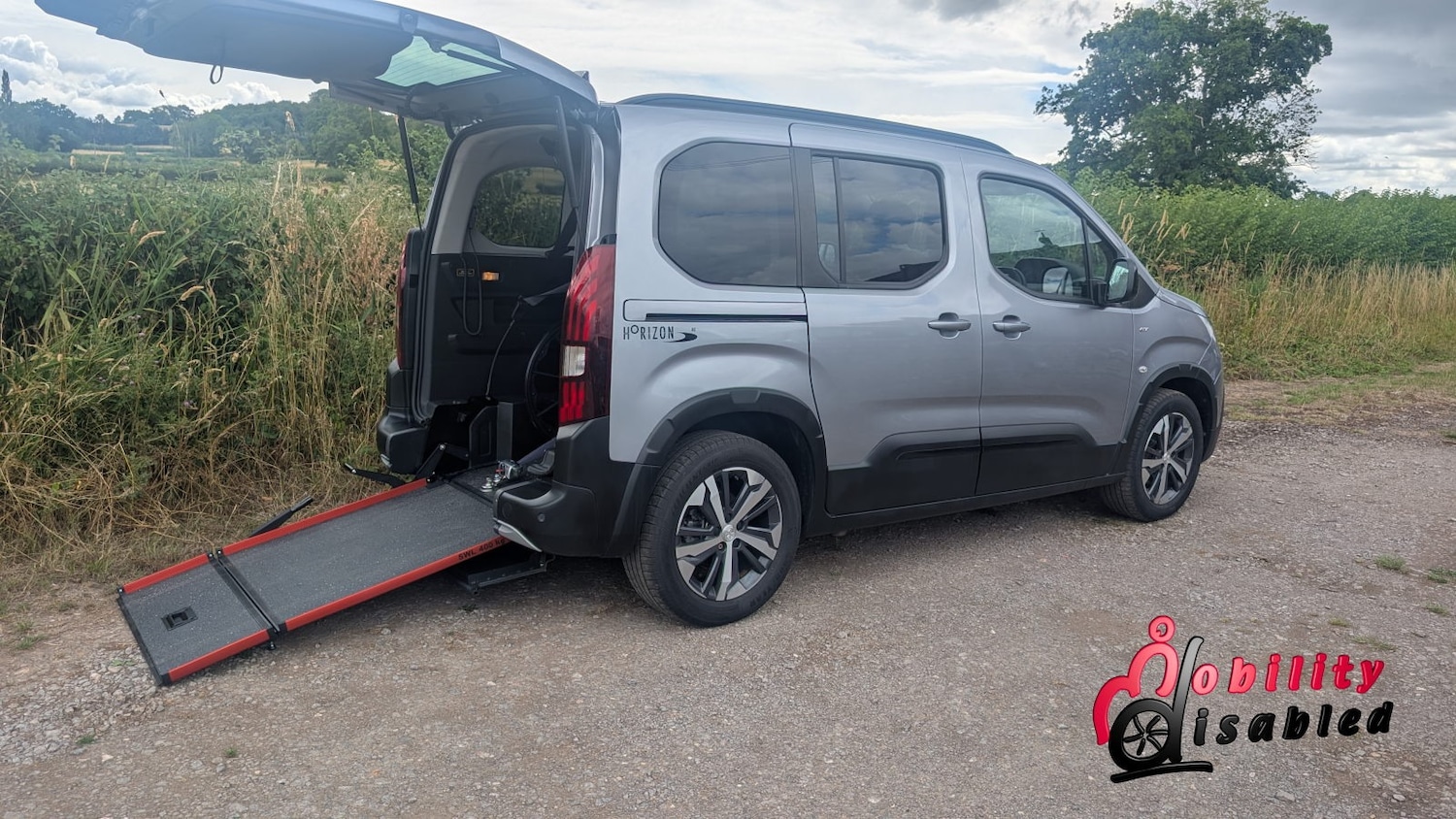 Used Peugeot Rifter 2024 for sale - 77946321: Photo 30