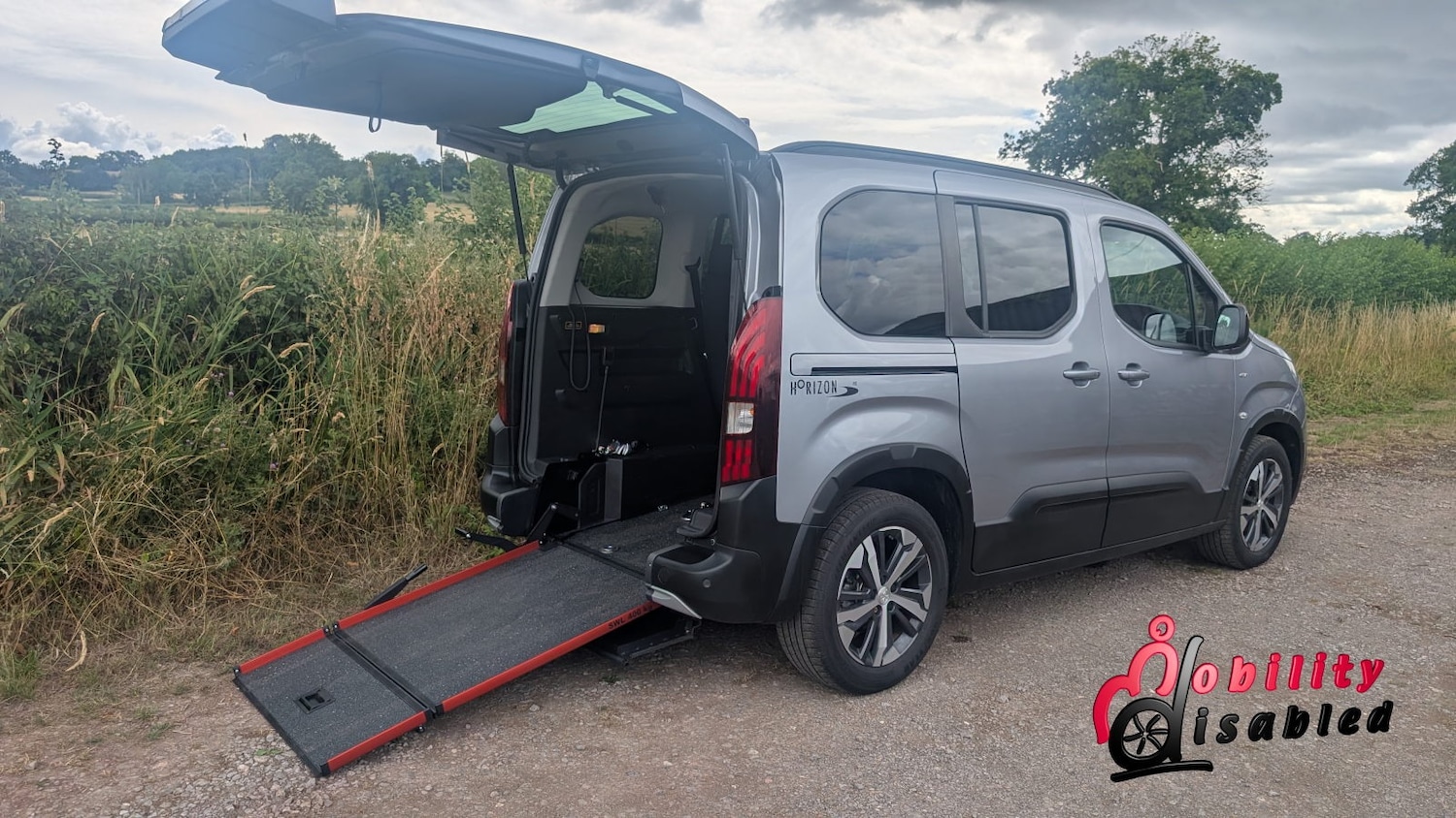 Used Peugeot Rifter 2024 for sale - 77946321: Photo 38