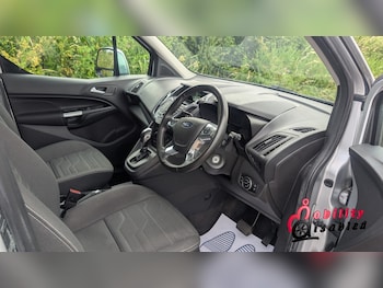 Used Ford Tourneo Connect 2017 for sale - 79057042: Photo